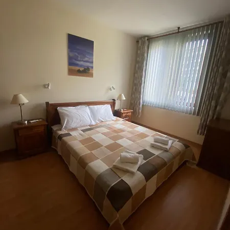 Apartament Lavish, Poolside 2 Bed At Garden Of Eden