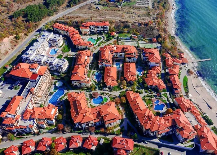 Lavish, Poolside 2 Bed At Garden Of Eden Апартамент *