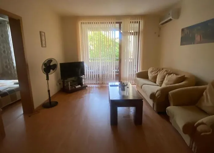 Апартамент Lavish, Poolside 2 Bed At Garden Of Eden